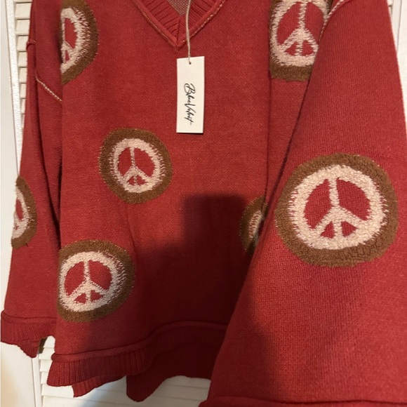 Blue Velvet Tops - Stylish Rust V-Neck Peace Sweater by Blue Velvet
